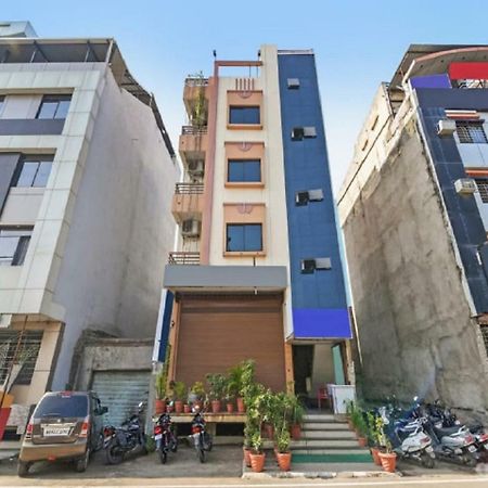 Hotel Kalash Ujjain Buitenkant foto